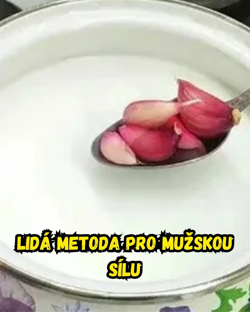 Muž cvičící v přírodě